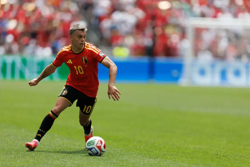 Arsenal Agree Crucial Leandro Trossard Sale in Bold Summer Transfer